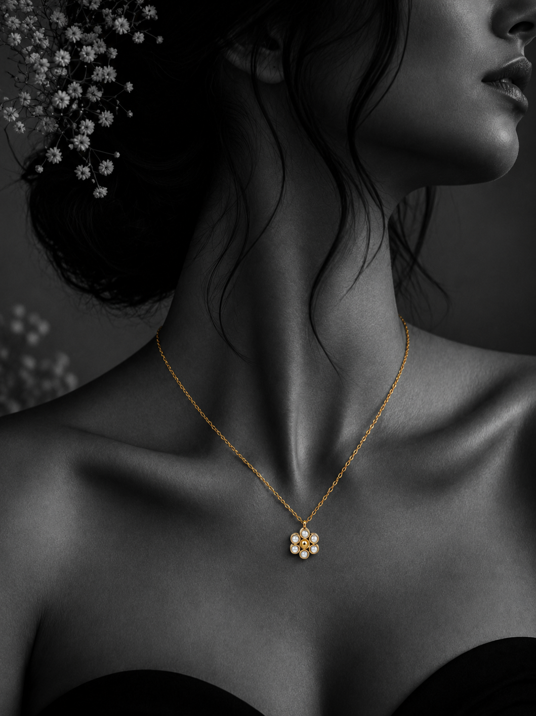 Pearl Bloom Pendant Necklace
